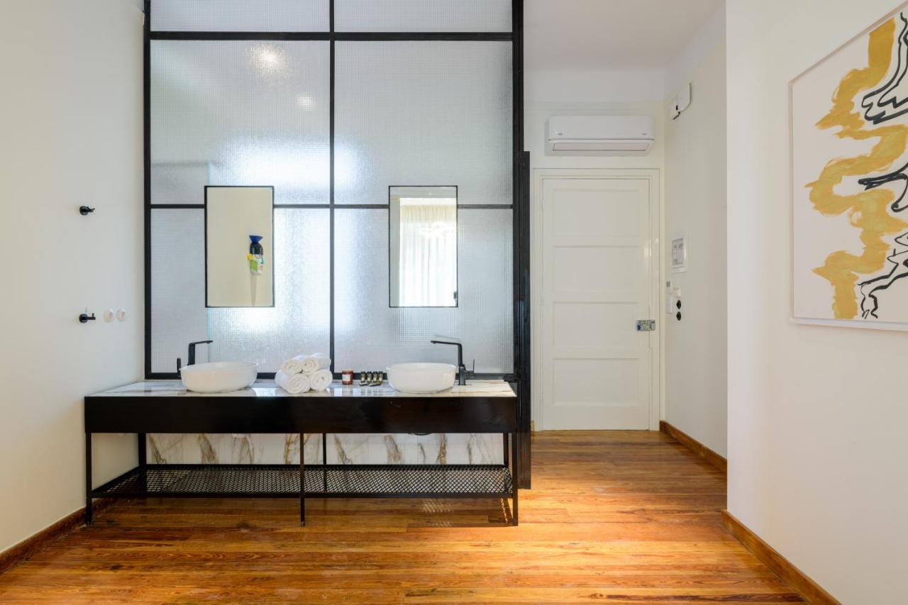 Your 4 Bdrm Dream House Acropolis View & Jacuzzi Афины Экстерьер фото
